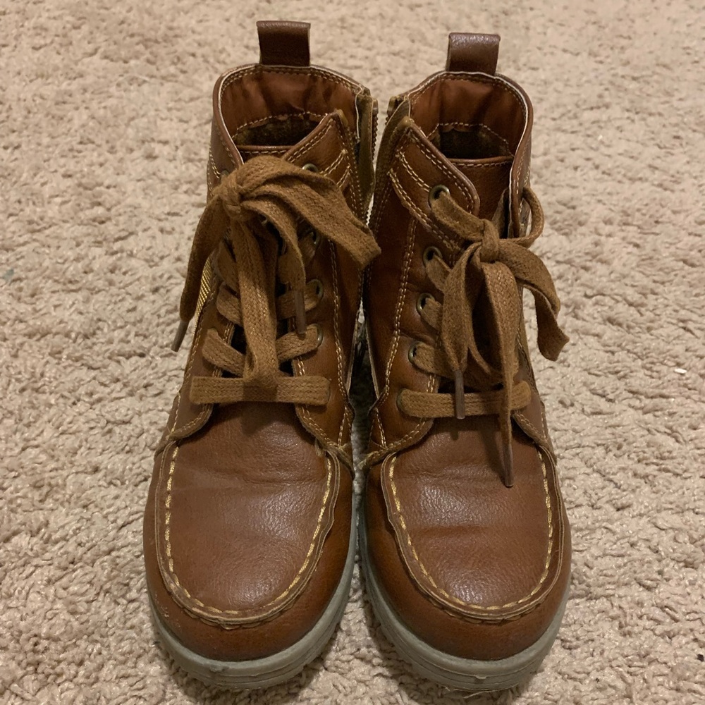 Children’s Place Lace Up Boots size 12